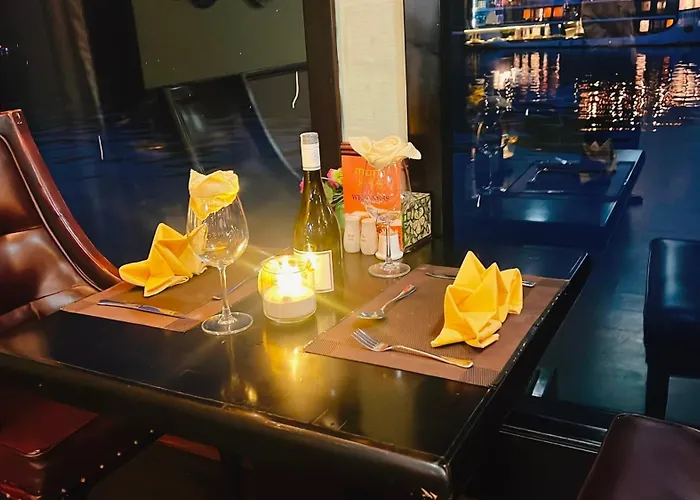 Lotus Elegance Cruise  5*