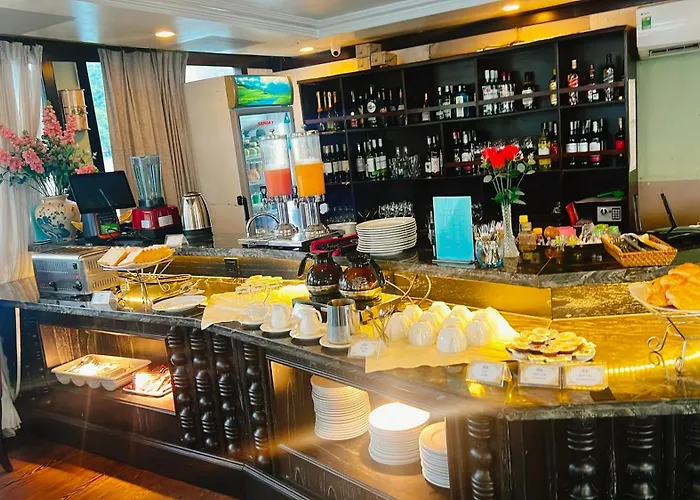 Lotus Elegance Cruise 5* Hạ Long